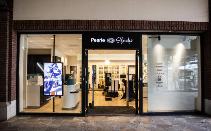 Pearle Studio
